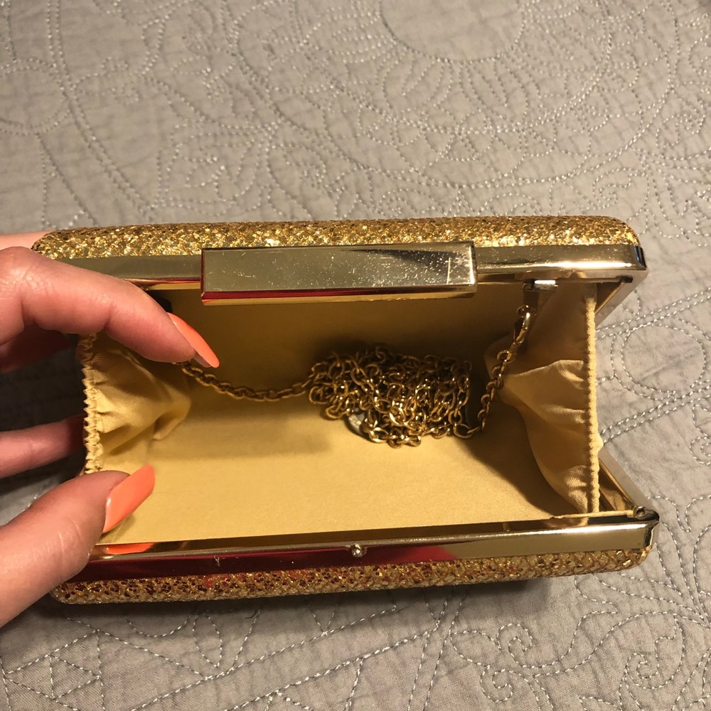 Gold glitter clutch - Picture 3 of 3